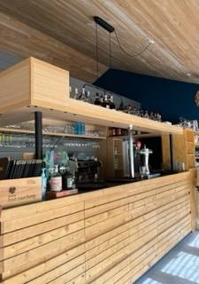 bar